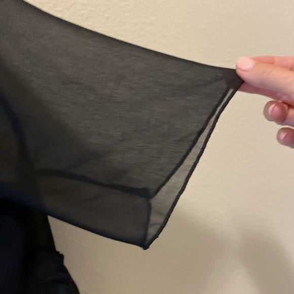 Zara black cropped top with sheer puffed short puffed sleeves and sheer … - Picture 3 of 5